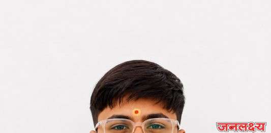 एस.एस.सी.परीक्षेत सौ सु गी पाटील माध्यमिक विद्यालय भडगाव ची गगन भरारी जयेश संभाजी भोई 98.20% मिळवून पाचोरा व भडगाव तालुक्यातून प्रथम
