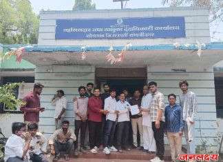 सोयगाव तालुक्यात औषध विक्रेत्यांचा बंदला उत्स्फूर्त प्रतिसाद
