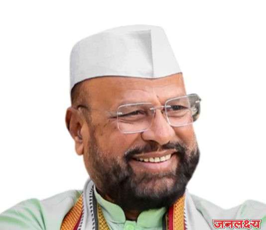 सोयगाव तालुक्यासाठी जळगाव येथून खत पुरवठ्यास मुख्यमंत्री यांची मान्यता; आमदार अब्दुल सत्तार यांच्या पाठपुराव्याला यश