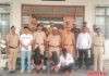 फरार गुन्हेगाराला पकडण्या साठी गेलेल्या पोलिस पथकावर बेछुटपणे गोळीबार करणाऱ्या तीन आरोपींच्या पाथर्डी पोलिसांनी पाठलाग करत मुसक्या आवळून गजाआड केले